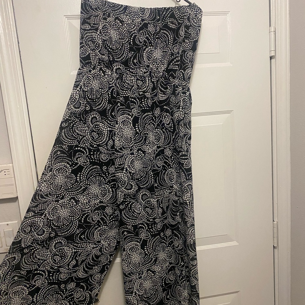 Black and White Sleeveless Jumpsuit.  NWOT